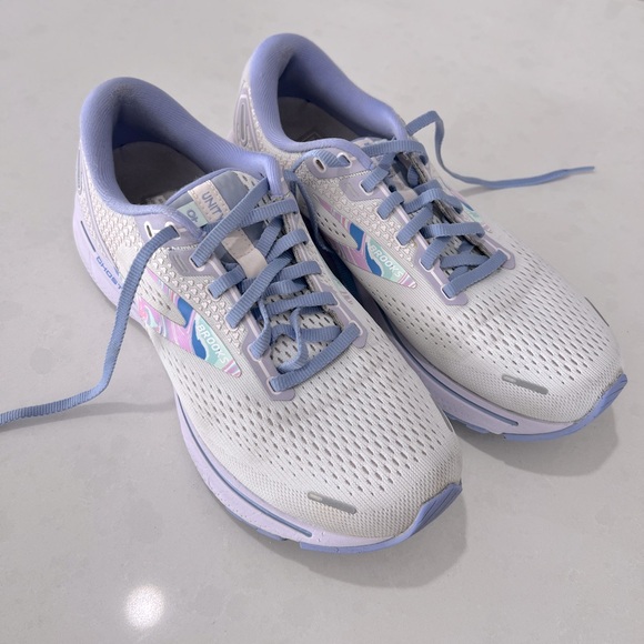 Brooks Ghost 14 Running Shoe - Picture 3 of 15